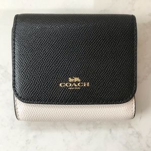 NWT Coach Geometric Colorblock Wallet